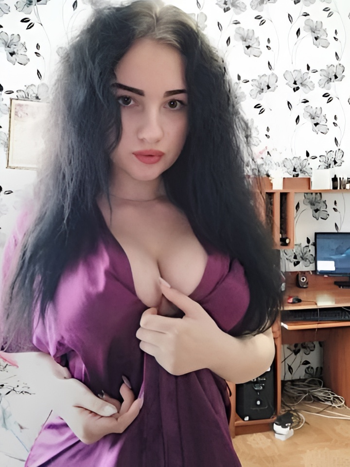 Олечка привлекальеная девушка из Сарова цена от 2000 руб