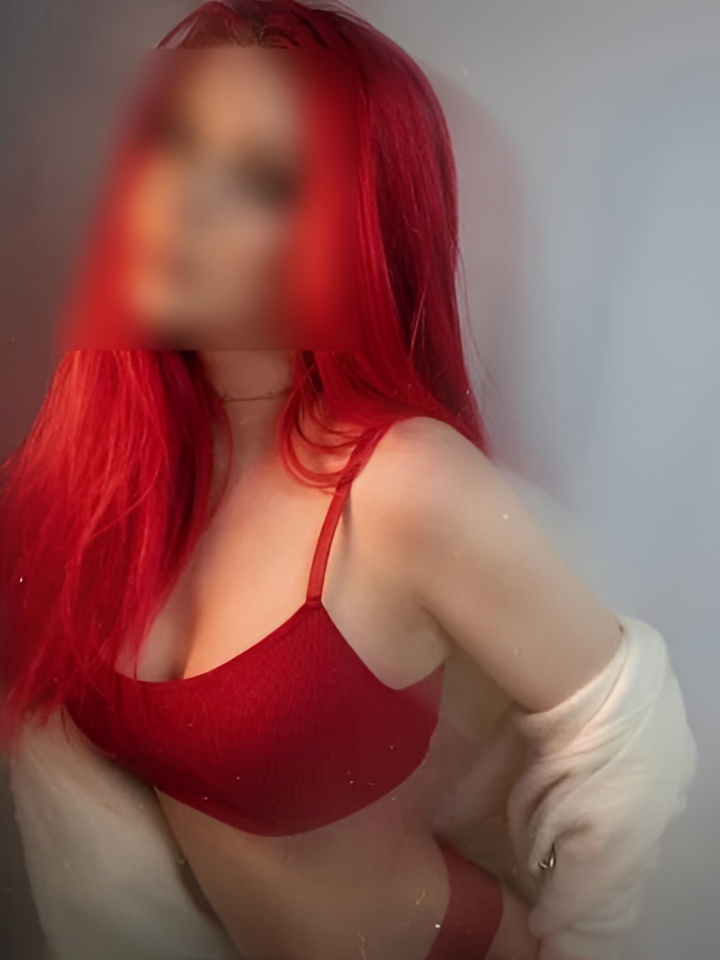 Виктория привлекальеная девушка из Сарова цена от 10000 руб