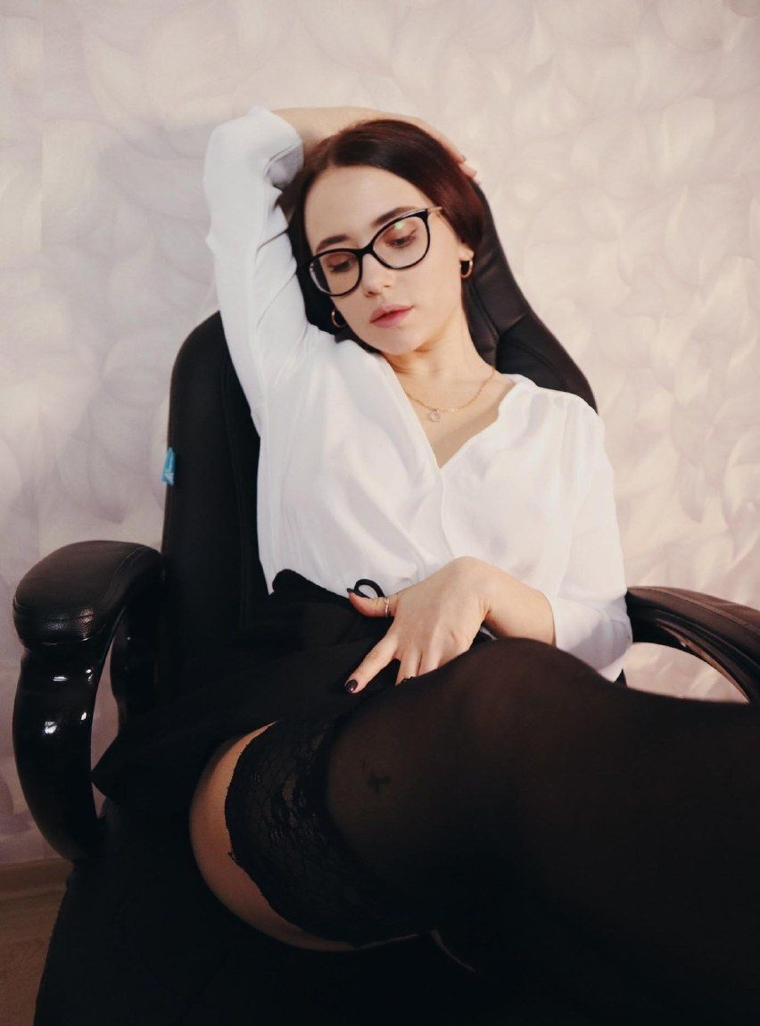 Яночка привлекальеная девушка из Сарова цена от 3500 руб