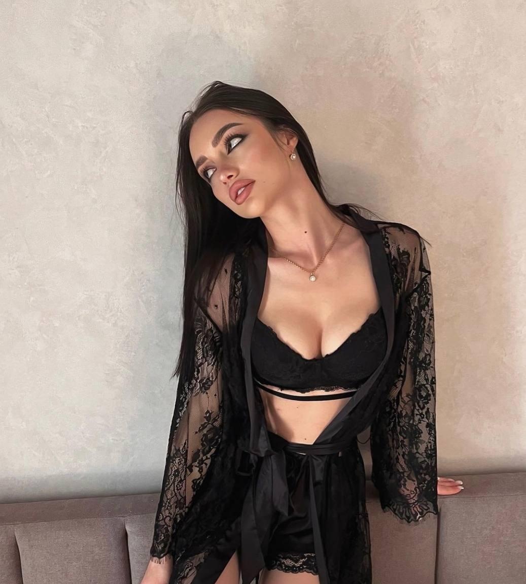 Индивидуалка Милана, доступна для личного знакомства от 3000 руб