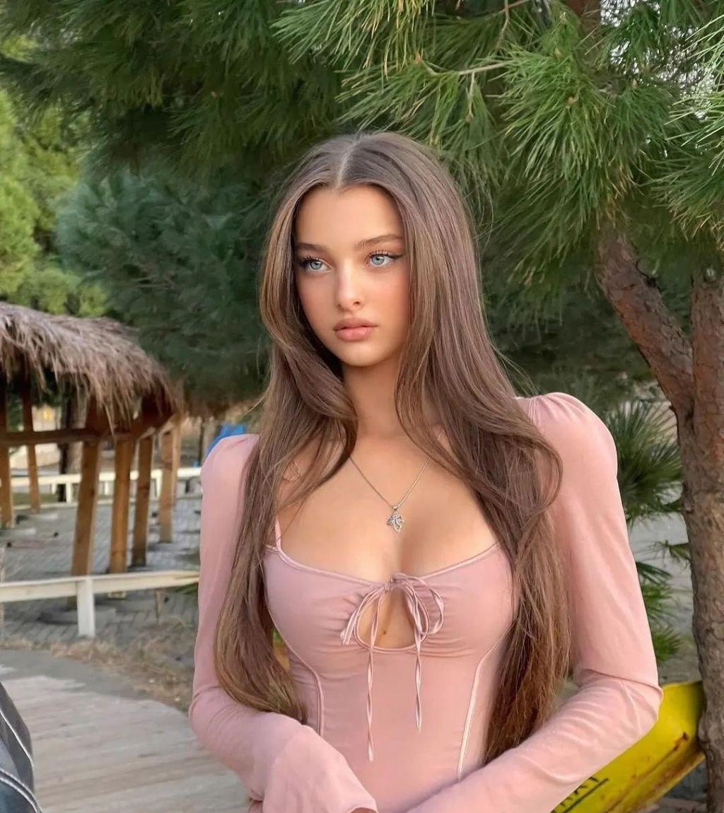 Ника привлекальеная девушка из Сарова цена от 9000 руб