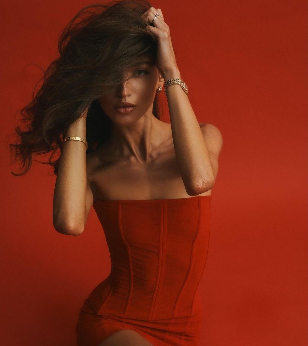 Зара привлекальеная девушка из Сарова цена от 5000 руб