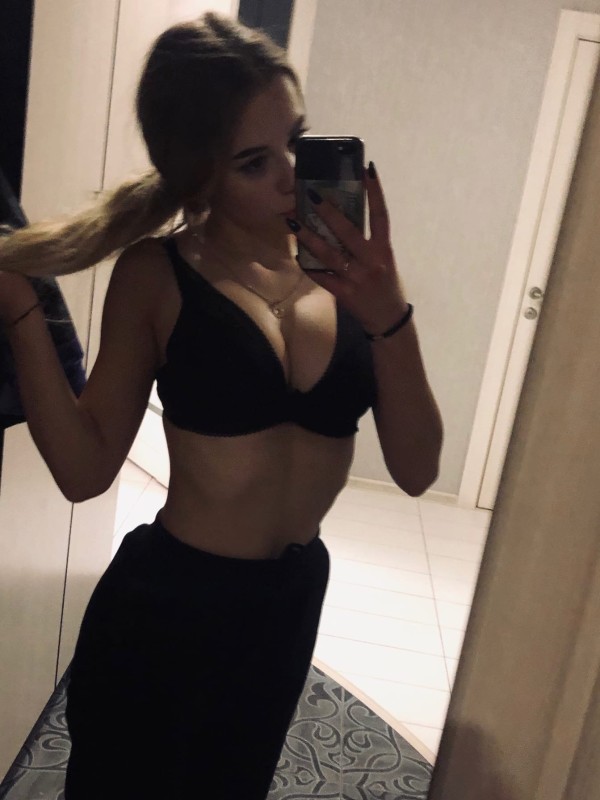 Нинель привлекательная девушка из Сарова цена от 3000 руб